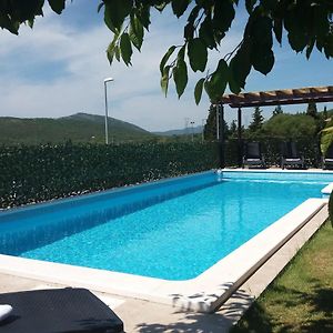A Peaceful Retreat In A Hill Landscape Near Split Vila Koprivno Exterior photo