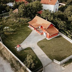 Vikendica Castanea Banja Zdrelo Vila Petrovac na Mlavi Exterior photo