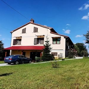 Casa De Vacanta S&B Hotel Braşov Exterior photo