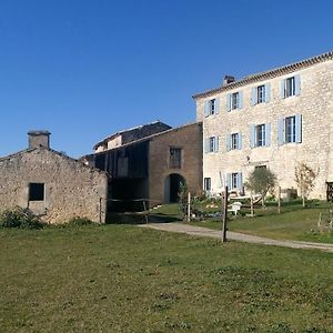 Le Clos Saint Georges Acomodação com café da manhã Donnazac Exterior photo