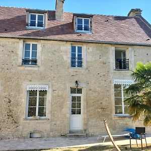 La Chambre Des Remparts Acomodação com café da manhã Falaise  Exterior photo