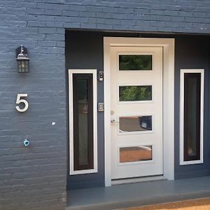 Sonsak - Unit 5 Apartamento Charlottesville Exterior photo