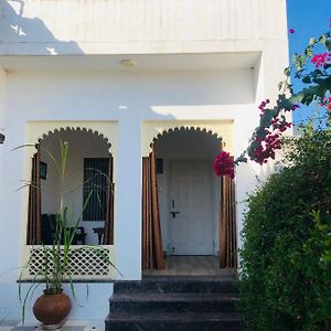 Jawai Leopard Villa Bijapur  Exterior photo