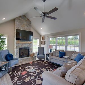 Gorgeous Ronks Retreat Patio, Grill And Fireplace! Vila Exterior photo