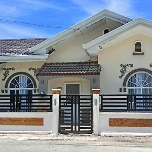 Bohol Transient House Vila Dauis Exterior photo