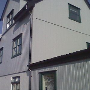 Petursborg I Torshavn Apartamento Exterior photo