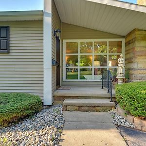 Pet-Friendly Michigan Escape With Patio And Gas Grill! Vila Owosso Exterior photo