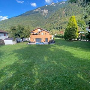 Appartement Moderne Avec Terrasse Et Piscine A Chatel Sur Bex Exterior photo