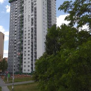 Smart Quartira Metro Teremki, Respublika, Nvc, Feofania, Magellan Apartamento Kiev Exterior photo
