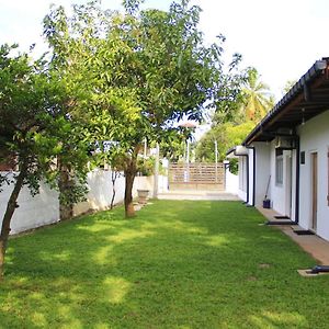 Organic Park Apartamento Negombo Exterior photo