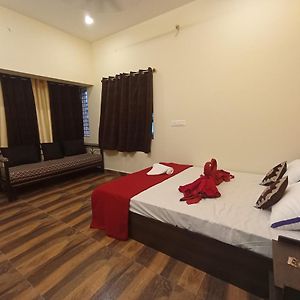 Arangan Kudil Apartamento Tiruchirappalli Exterior photo