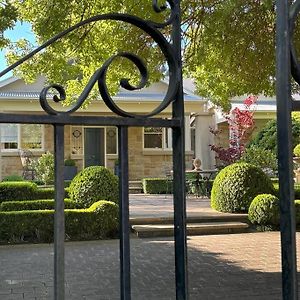 23 On Windsor Vila Hahndorf Exterior photo