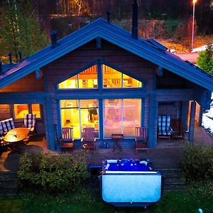Villa Pohjoistuuli - 5+1 Henkilolle, Luoteis-Himos Ski-In/Out 56M² + 11M² Jämsä Exterior photo