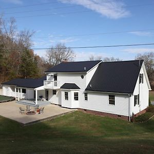 The Kennedy House Vila Grayson Exterior photo