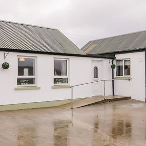 Fintan'S Apartamento Carndonagh Exterior photo