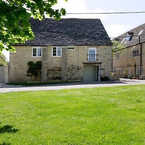 Charming 17Th Century Coach House Vila Kirtlington Exterior photo