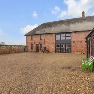 Amazing Barn Conversion With Hot Tub Vila North Walsham Exterior photo