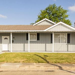 Cottage In Downtown Houma Exterior photo