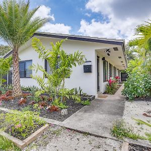 Pet-Friendly Florida Abode With Patio, Near Beaches! Fort Lauderdale Exterior photo