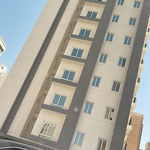 New Flk Apartamento Kuwait City Exterior photo