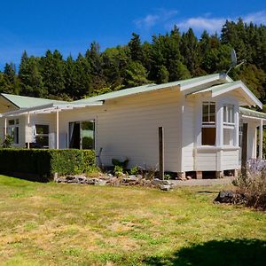 Kauri Cottage - Marahau Holiday Home Motueka Exterior photo