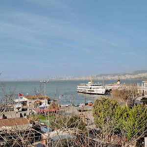 Sea View Retreat In Buyukada 1 Min To Ferry Vila Istambul Exterior photo