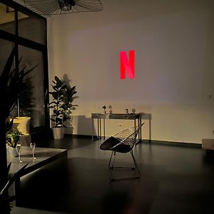 Le Majestueux • Jacuzzi • Cinema • Netflix • Wifi Apartamento Reims Exterior photo