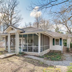 Central And Ornate Sewanee Home With Screened-In Porch Exterior photo