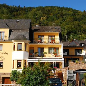 Weingut Pension Gibbert-Pohl Hotel Briedel Room photo