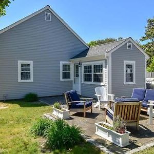 Walk 100 Yards To Windmill Beach! Vila Yarmouth Port Exterior photo