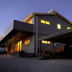 Wanaka 'Mount Iron Studio' With Private Terrace Apartamento Exterior photo