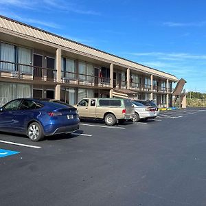 Rodeway Inn Bushnell Exterior photo