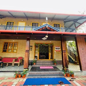 Bhadra Jungle Retreat Apartamento Balehonnur Exterior photo