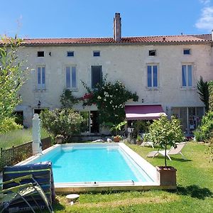 La Gueriniere La Moulidart Acomodação com café da manhã Châteauneuf-sur-Charente Exterior photo