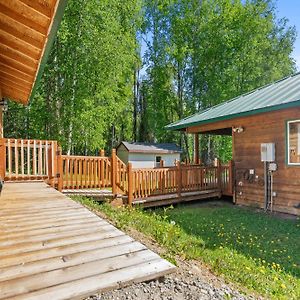 Wasilla Spruce Moose Cabin Lakefront And Hot Tub! Vila Exterior photo