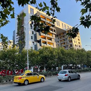 Emoji House Apartamento Tirana Exterior photo