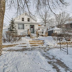 Charming Crookston Home Walk To Downtown! Exterior photo