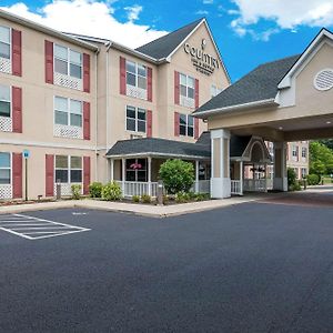 Country Inn & Suites By Radisson, Harrisburg Northeast - Hershey Exterior photo