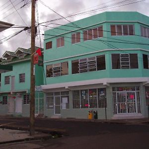 Aaron'S House Apartamento Castries Exterior photo