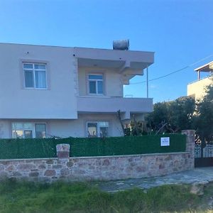 Megaron Homes Ayvalik Kucukkoy Gardened Villa Exterior photo