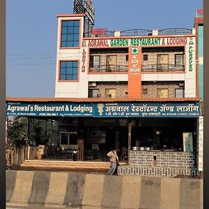 Hotel Agrawal Restaurant & Lodging Phardapur Exterior photo