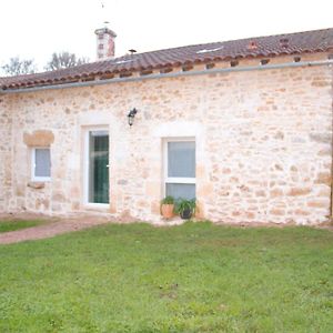 La P'Tite Maison Vila Lussas-et-Nontronneau Exterior photo