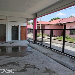 Villa Hajah Rugayah Muar Exterior photo