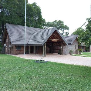 Hoedspruit River Lodge Exterior photo