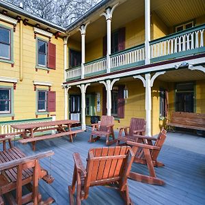 Historic Chambersburg Home With Pool And Game Rooms! Exterior photo