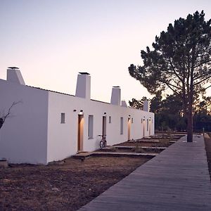 Craveiral Farmhouse By Belong Staying & Feeling São Teotónio Exterior photo