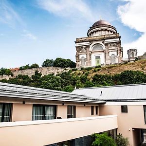 Villa Gran Esztergom Exterior photo