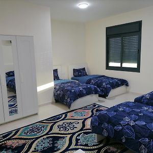 For Women Only - للنساء فقط Apartamento Umm al-Amad Exterior photo