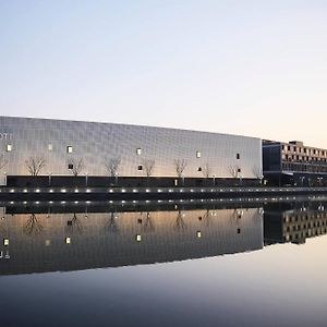 Jw Marriott Shanghai Fengxian Hotel Exterior photo