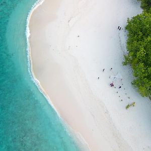 Beach Veli Hotel Ukulhas Exterior photo